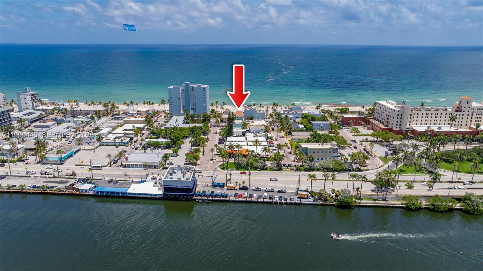HOLLYWOOD BEACH - Residential
