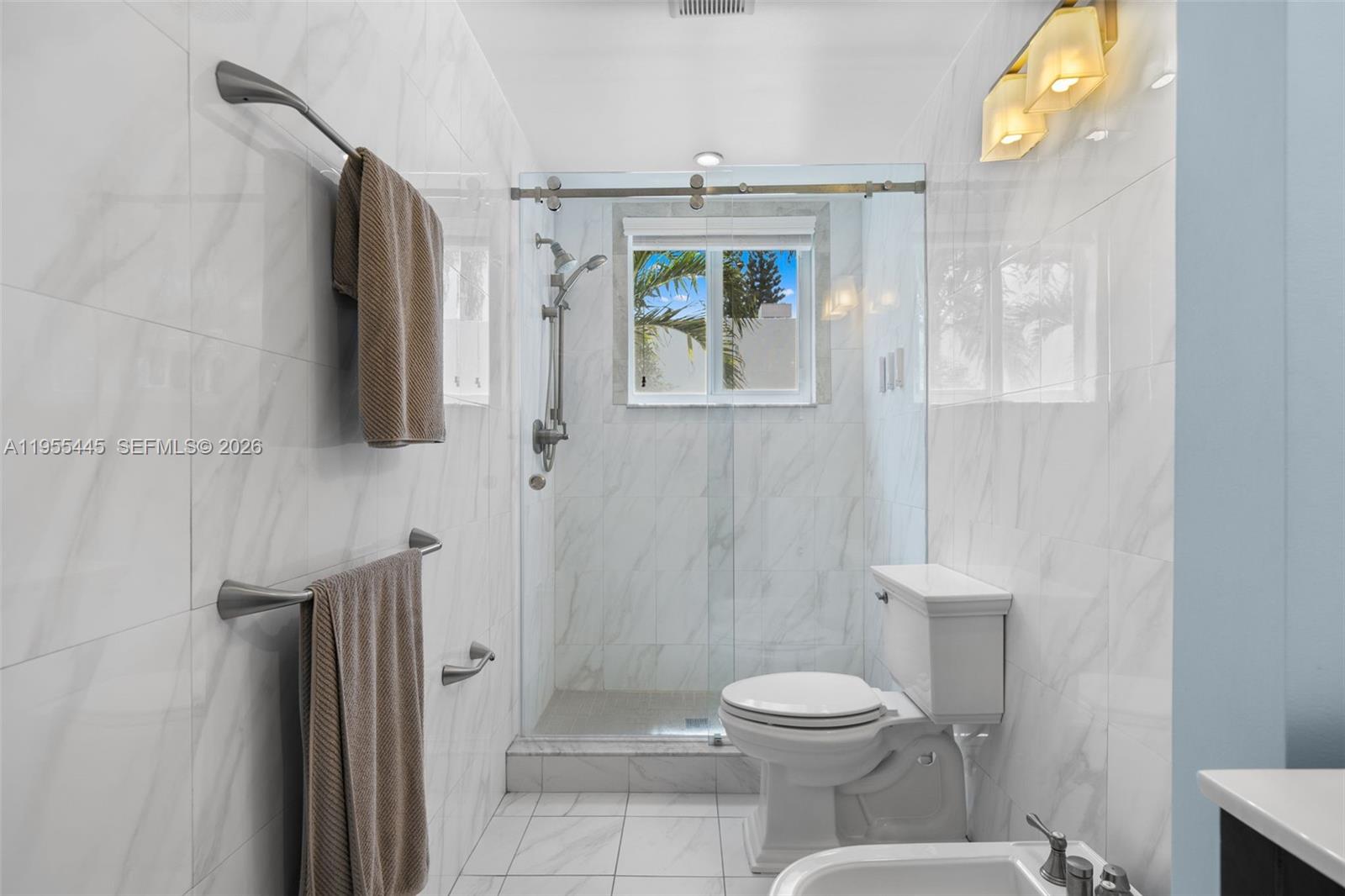 HOLLYWOOD BEACH - Residential