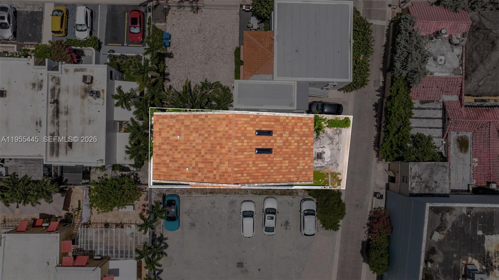 HOLLYWOOD BEACH - Residential