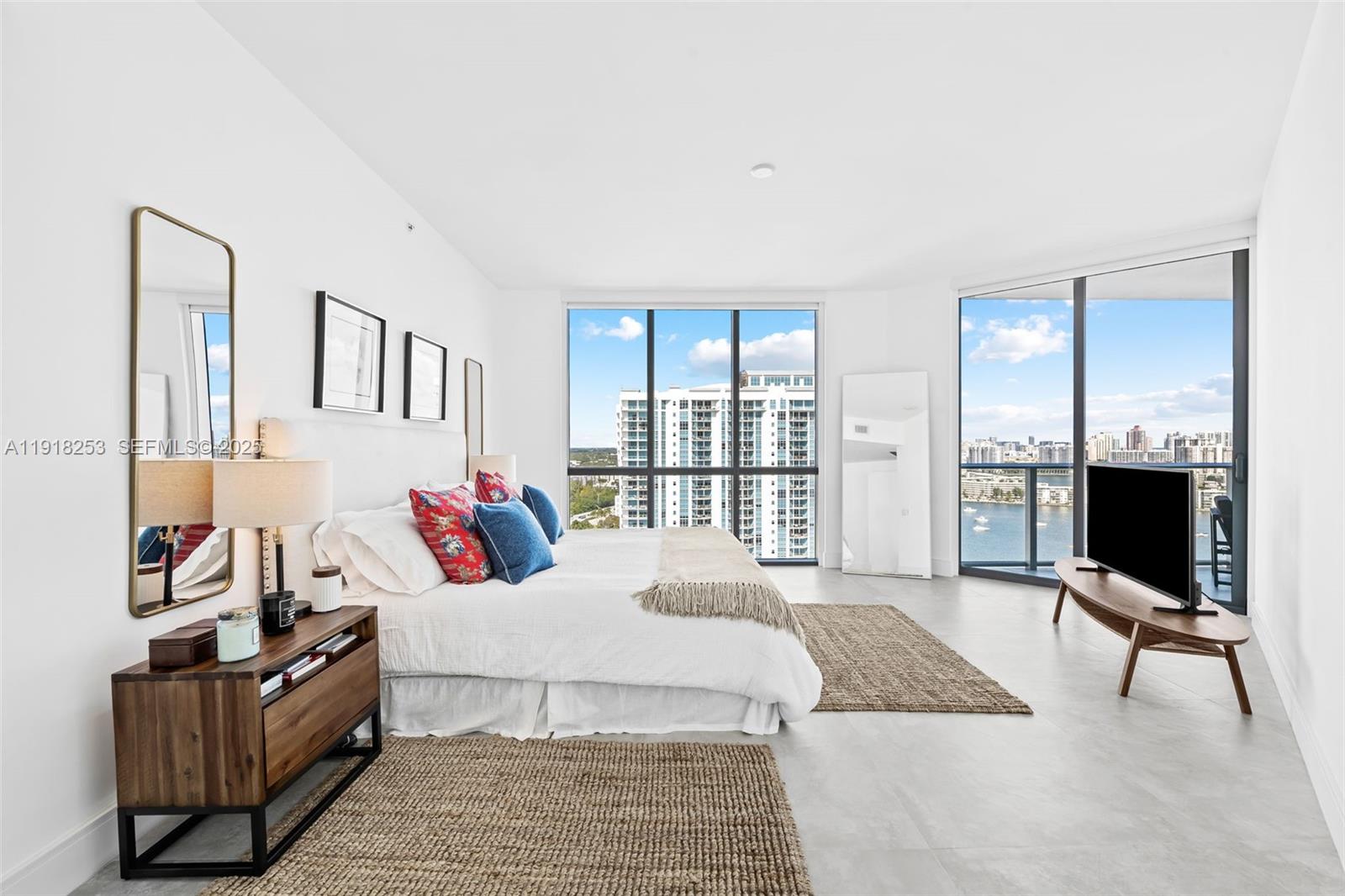 MARINA PALMS RESIDENCES S - Residential