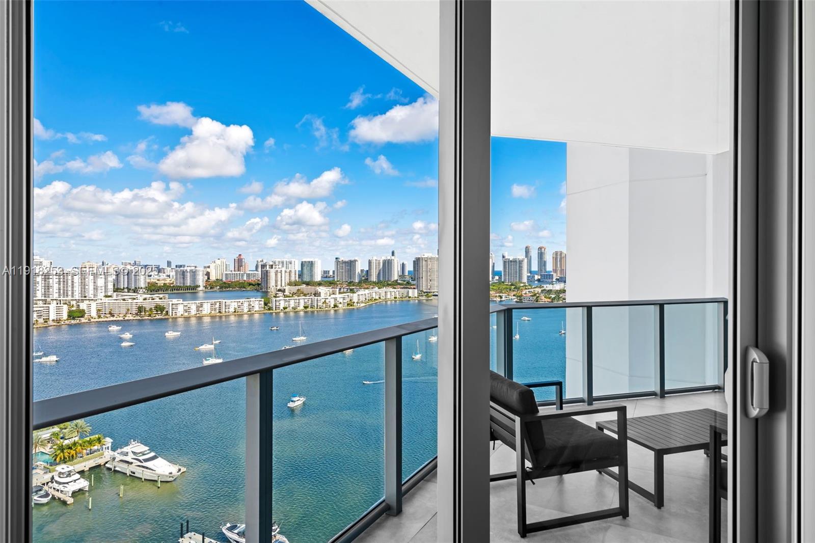 MARINA PALMS RESIDENCES S - Residential