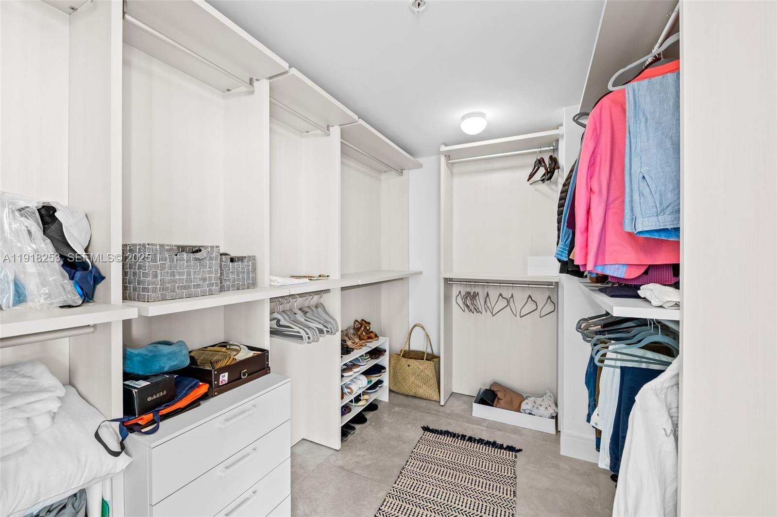 MARINA PALMS RESIDENCES S - Residential