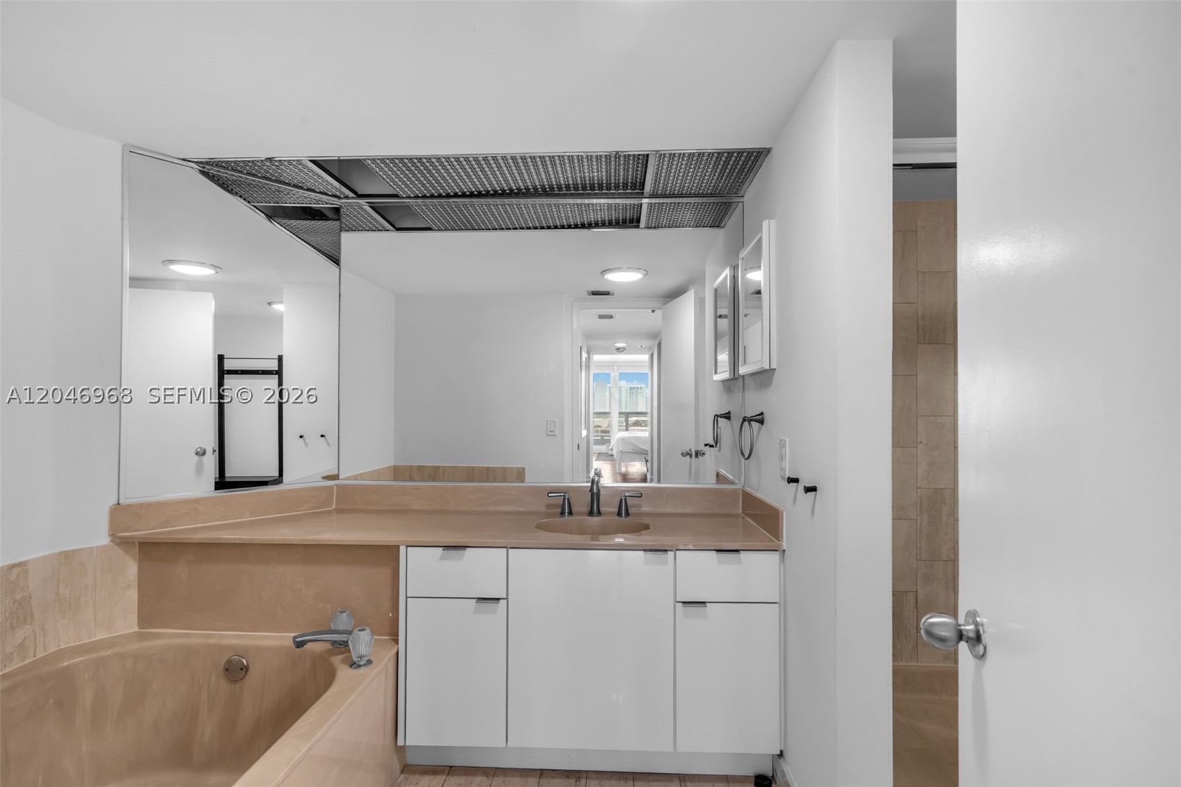 THE GRAND - Residential Lease