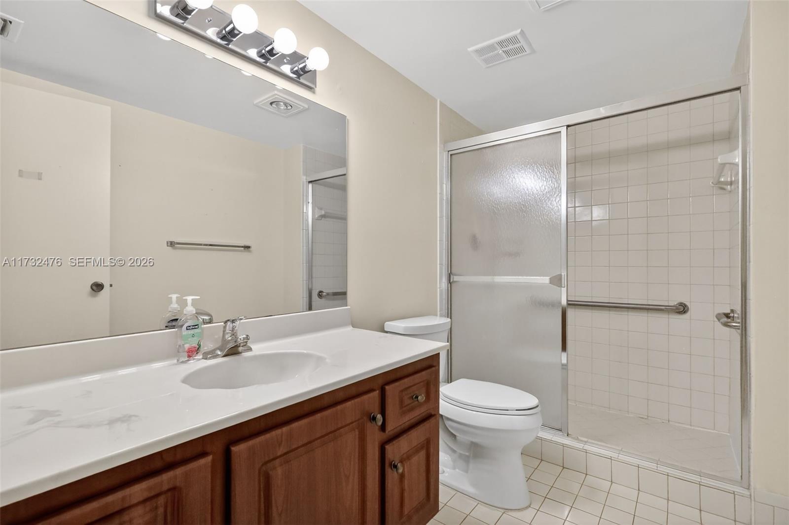 SUMMERTREE VILG CALIF CL - Residential