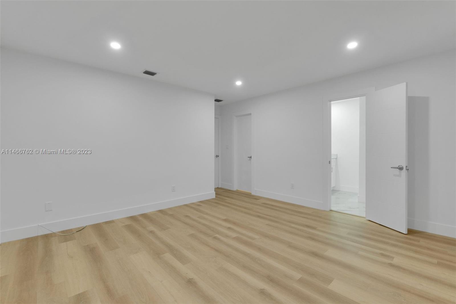 CARAVEL COUNTRY - Residential