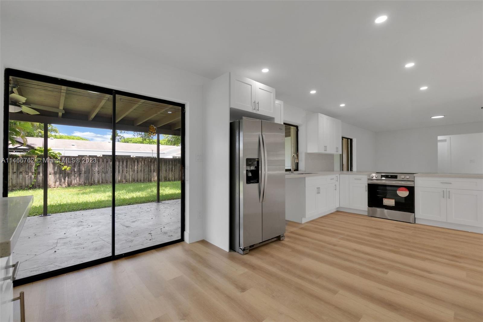 CARAVEL COUNTRY - Residential