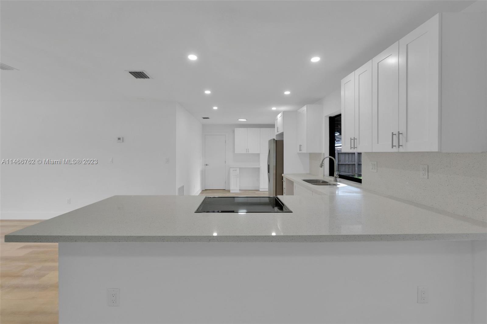 CARAVEL COUNTRY - Residential