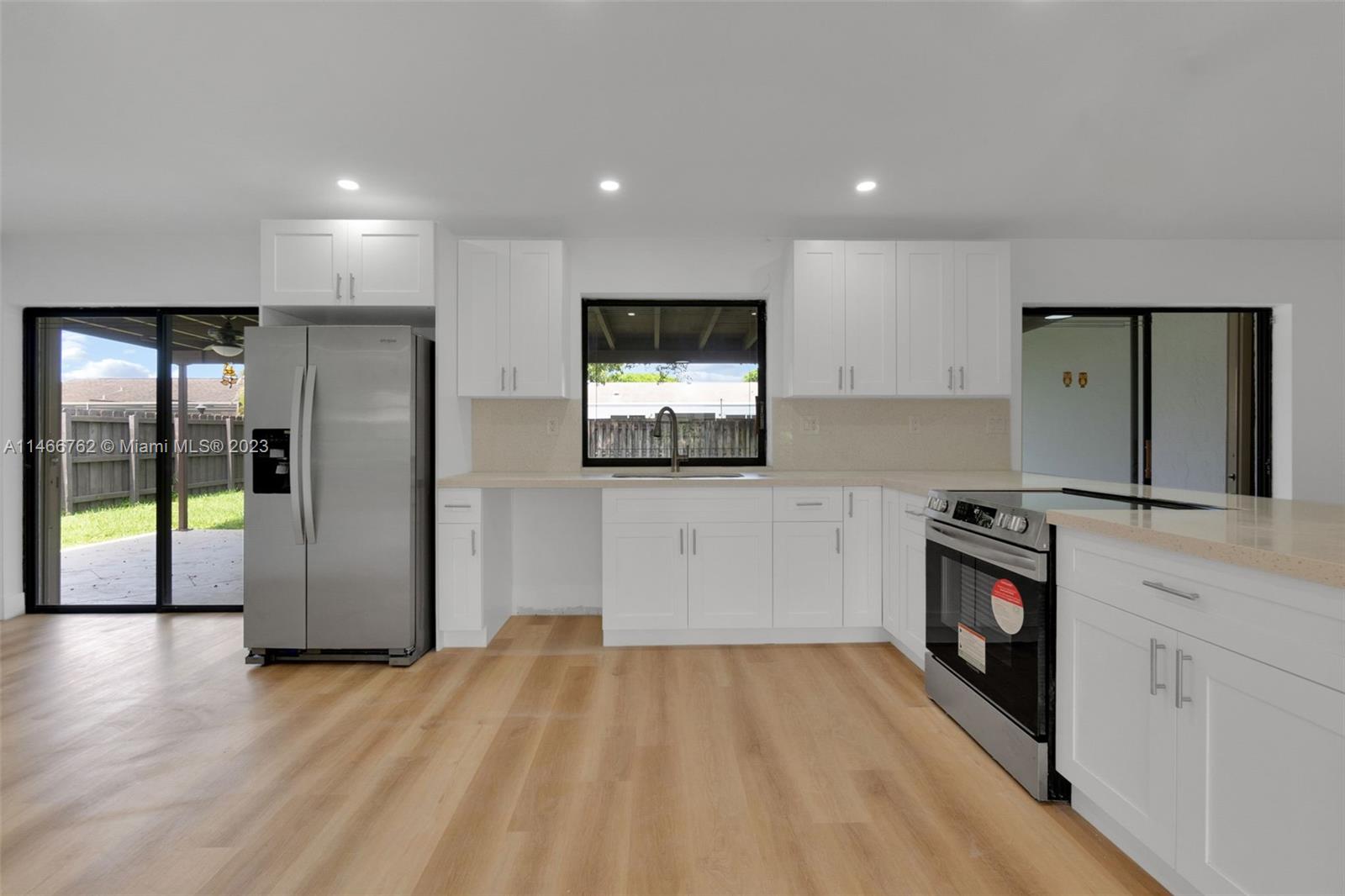 CARAVEL COUNTRY - Residential