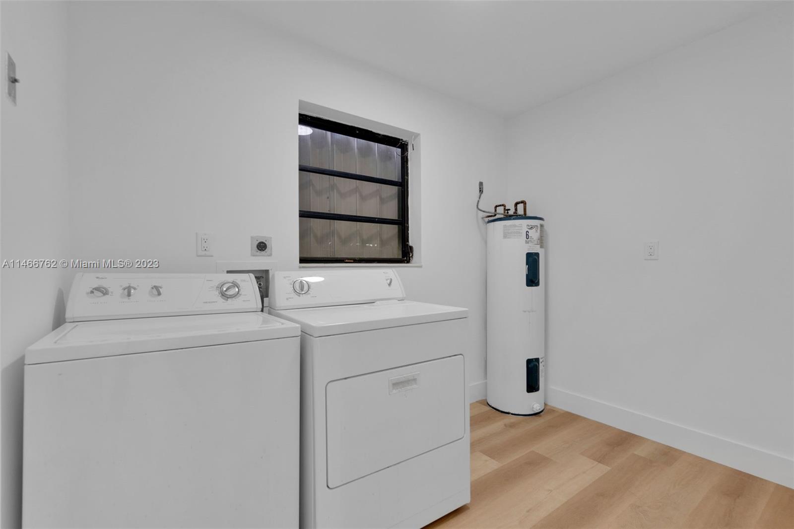 CARAVEL COUNTRY - Residential