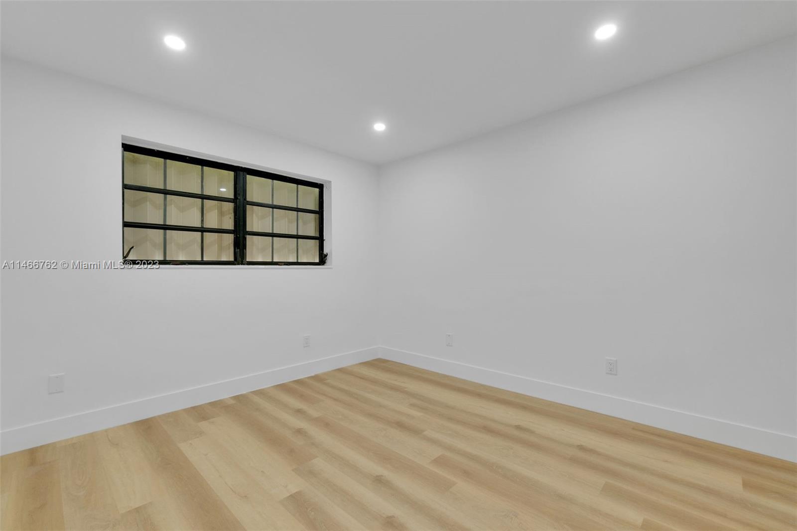 CARAVEL COUNTRY - Residential