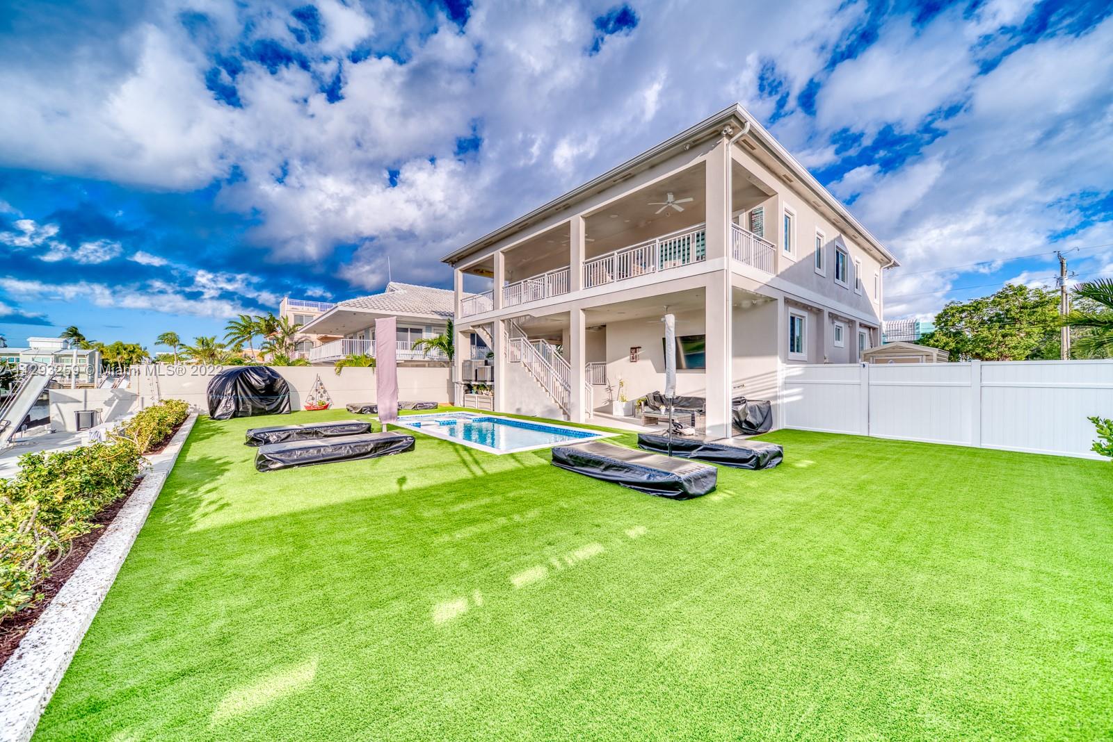 KEY LARGO OCEAN SHORES AD - Residential