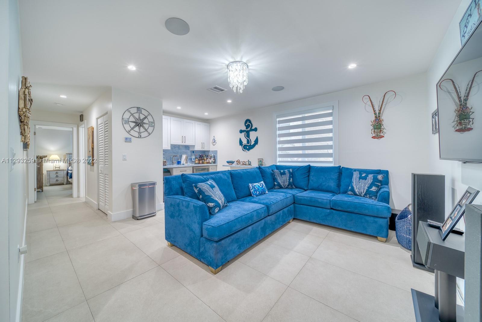 KEY LARGO OCEAN SHORES AD - Residential