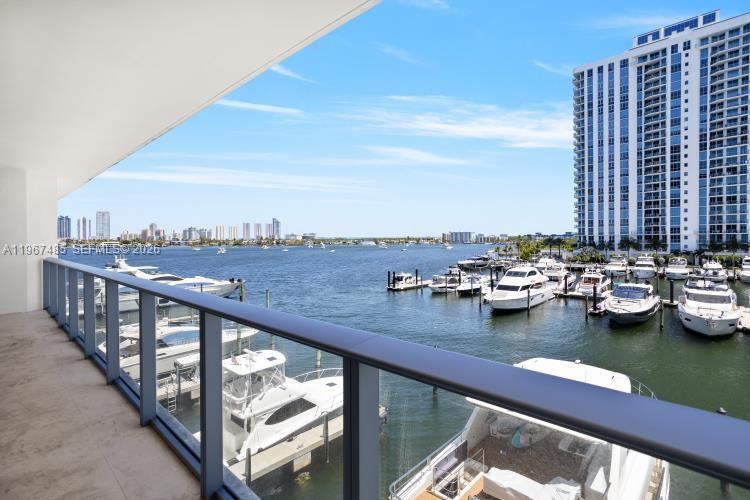 MARINA PALMS RESIDENCES N - Residential