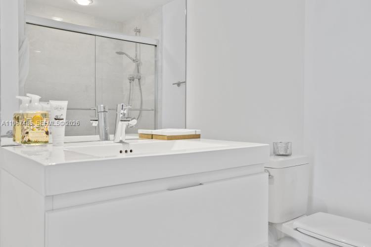 MARINA PALMS RESIDENCES N - Residential