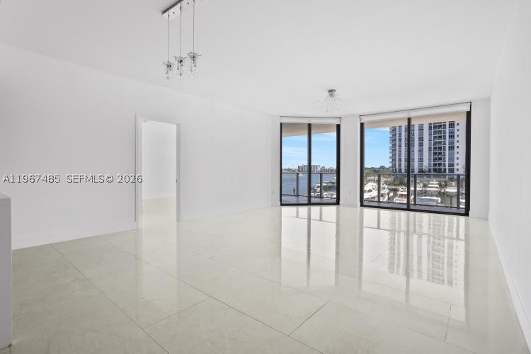 MARINA PALMS RESIDENCES N - Residential