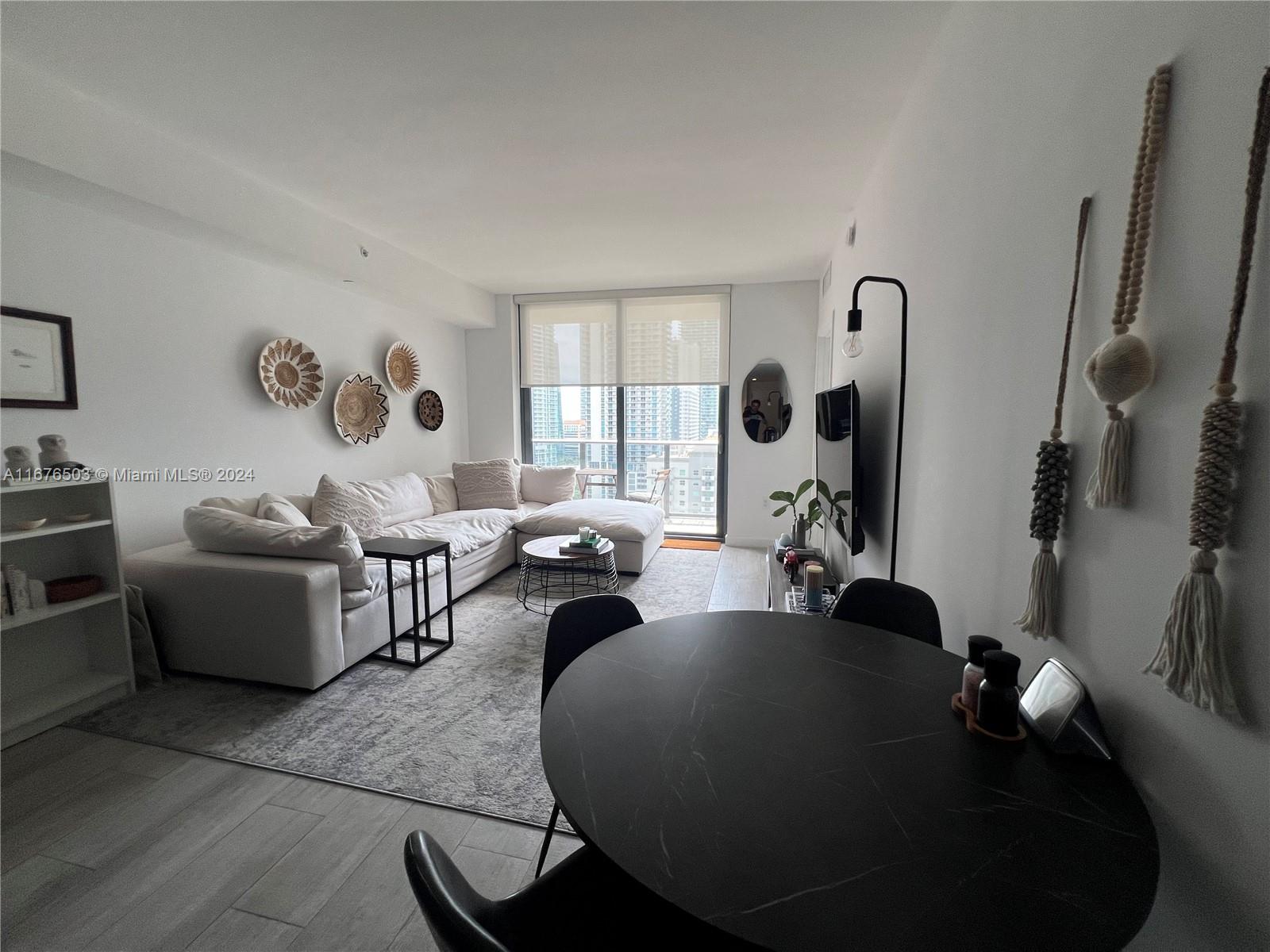 BRICKELL HEIGHTS WEST CON - Residential