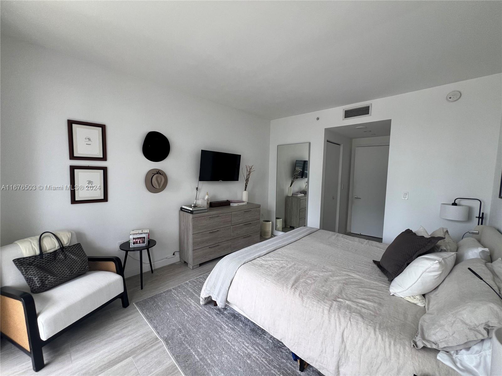 BRICKELL HEIGHTS WEST CON - Residential