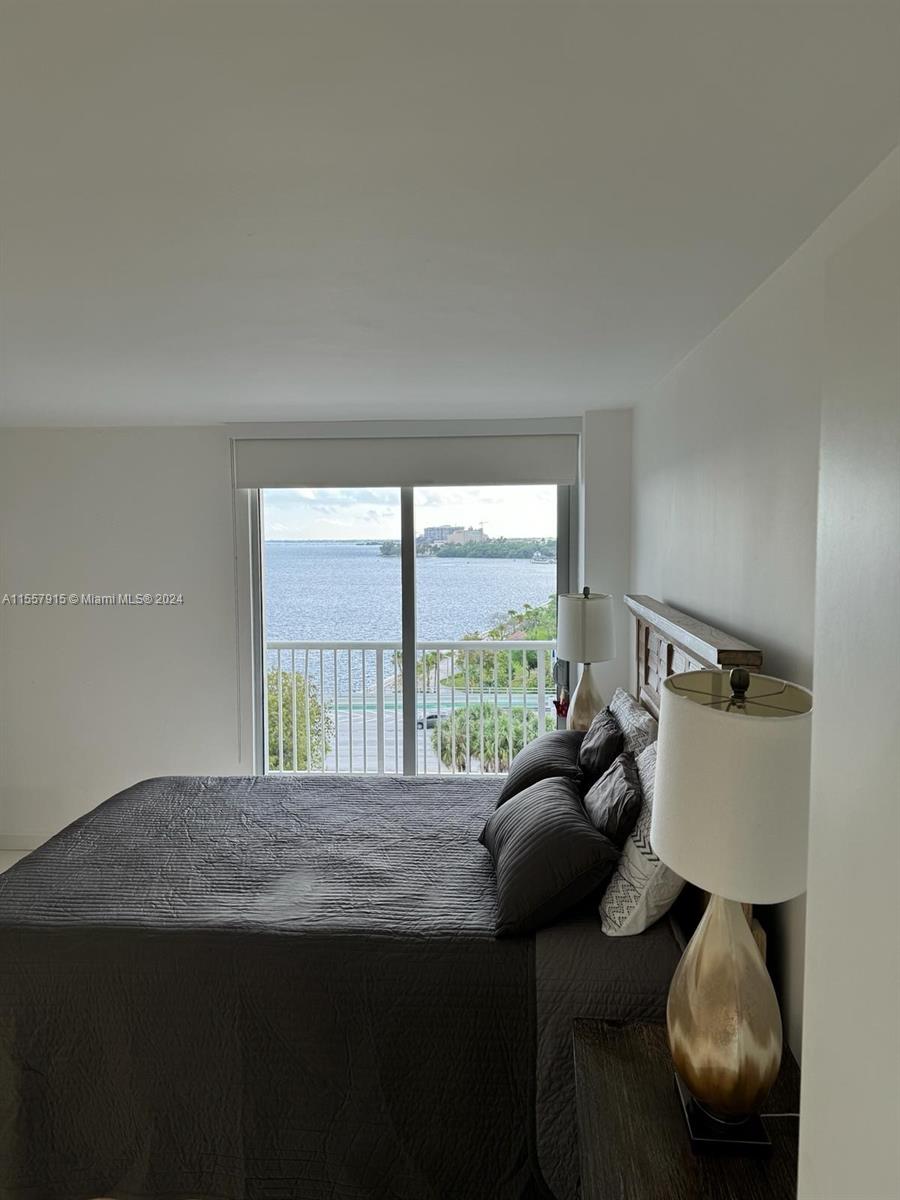 BRICKELL BISCAYNE CONDO - Residential Lease