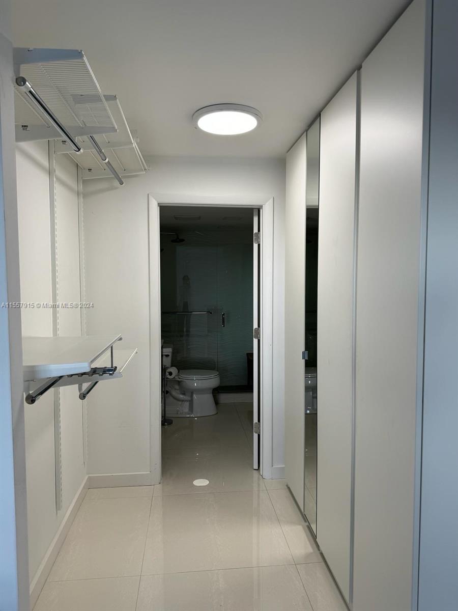 BRICKELL BISCAYNE CONDO - Residential Lease