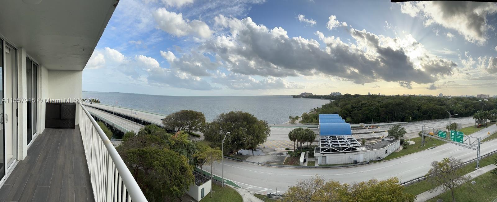 BRICKELL BISCAYNE CONDO - Residential Lease