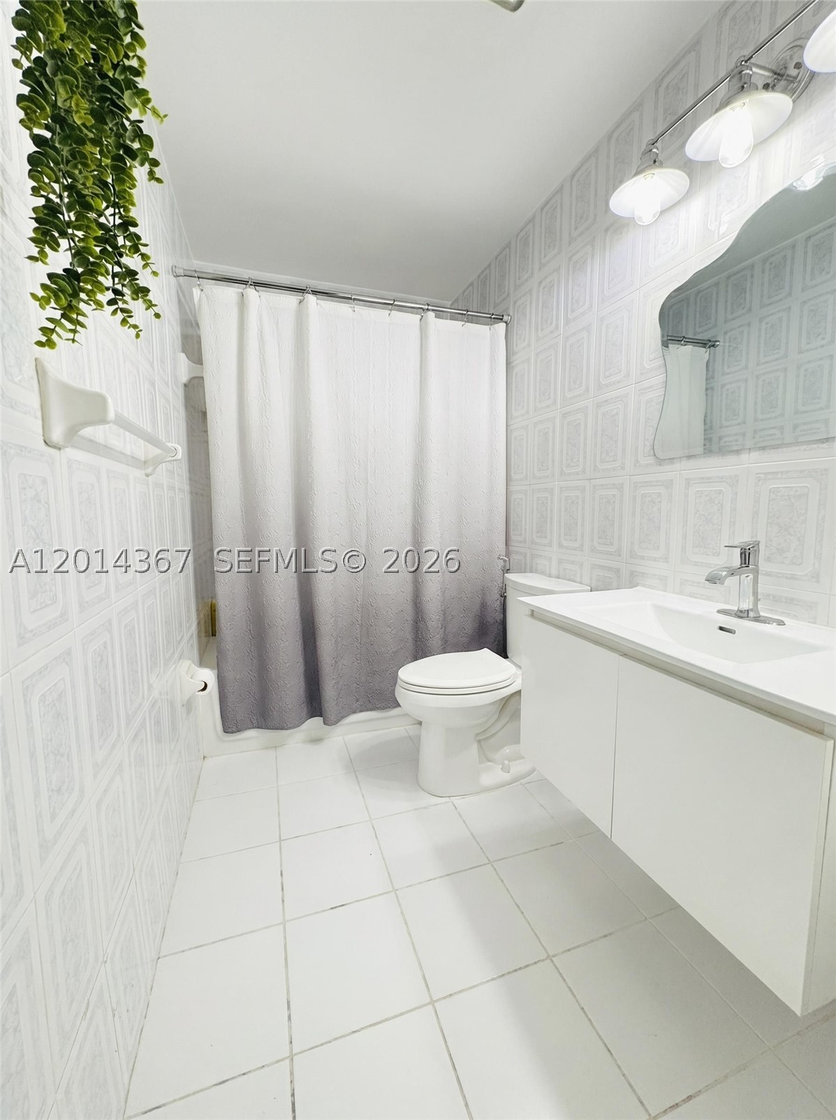 CAROL CITY 4TH ADDN - Residential