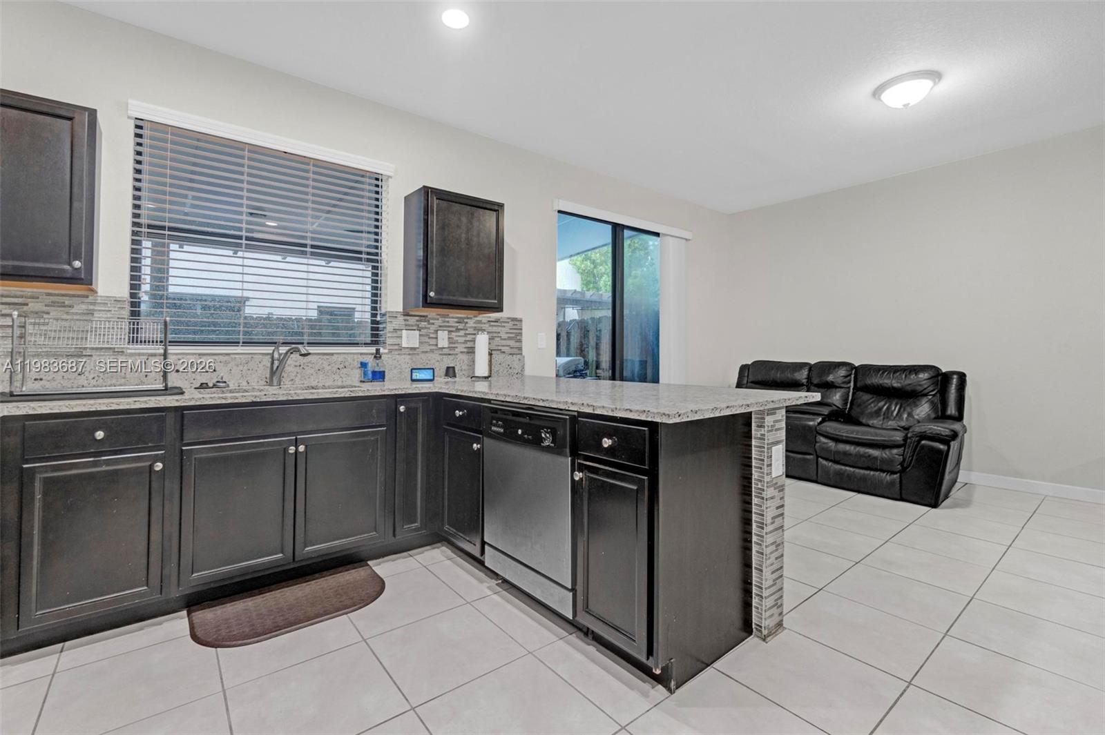 COCO PALM ESTATES - Residential