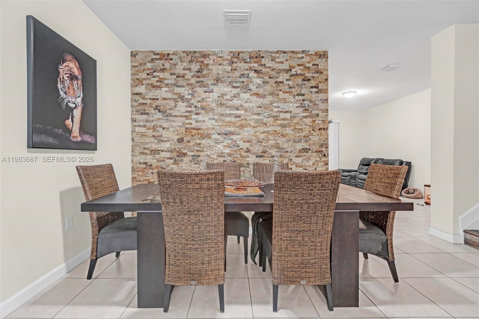 COCO PALM ESTATES - Residential