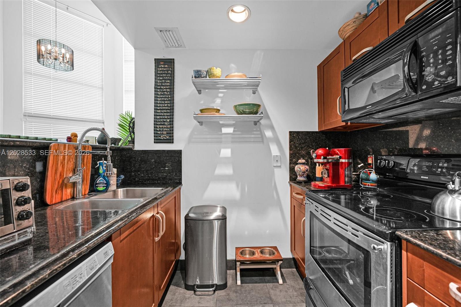 VILAZUL SEASIDE LOFTS CON - Residential Lease