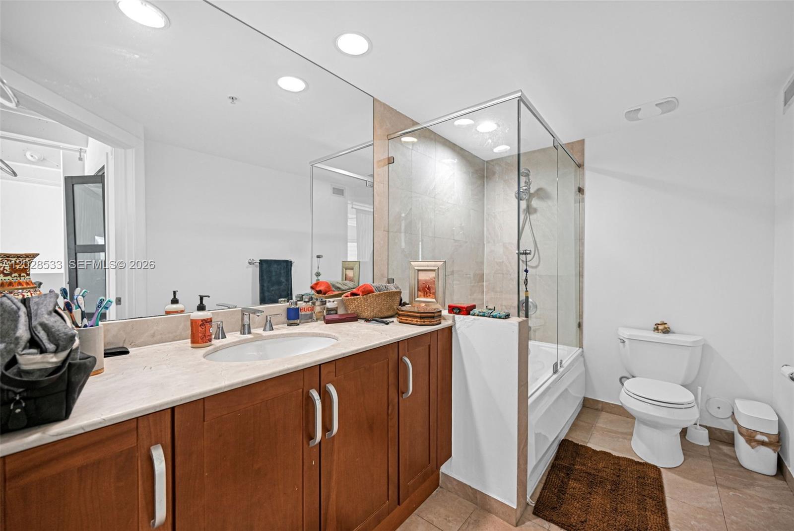 VILAZUL SEASIDE LOFTS CON - Residential Lease