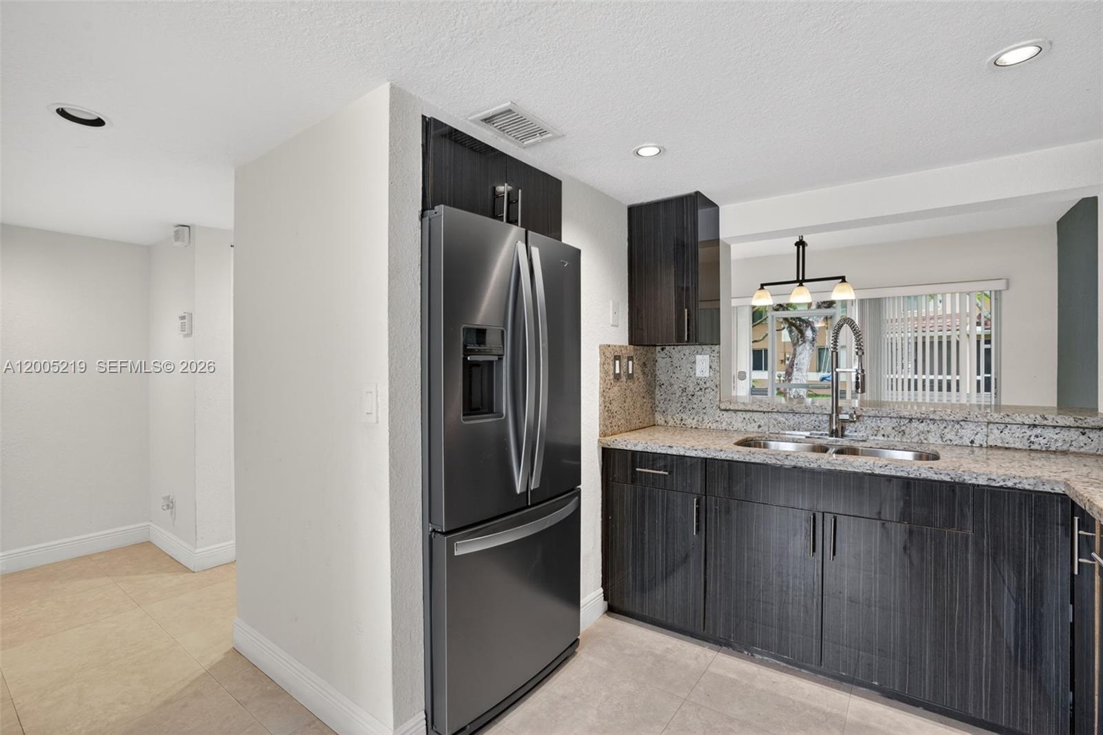 COLONNADES CONDO - Residential