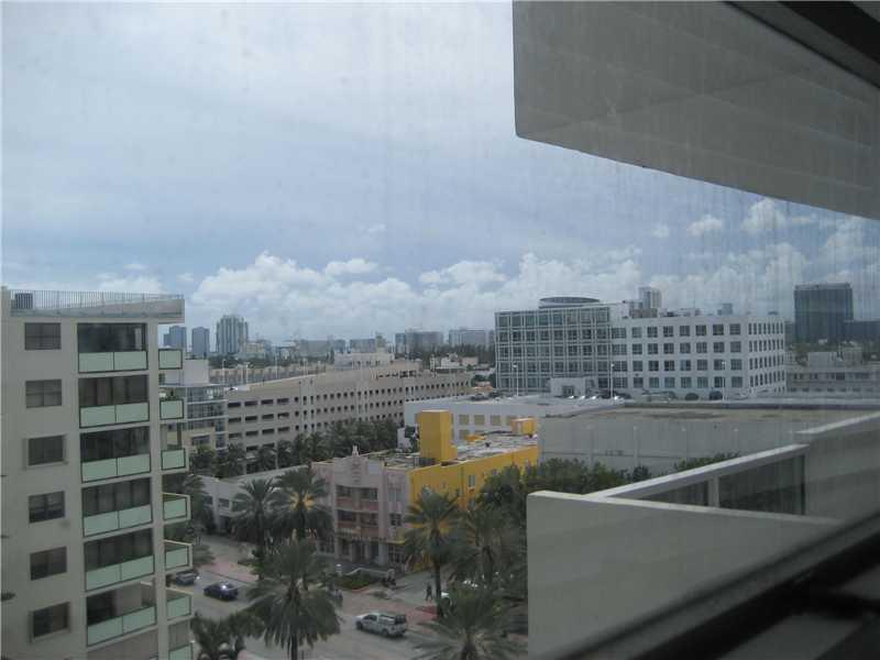 THE DECOPLAGE CONDO - Residential Lease
