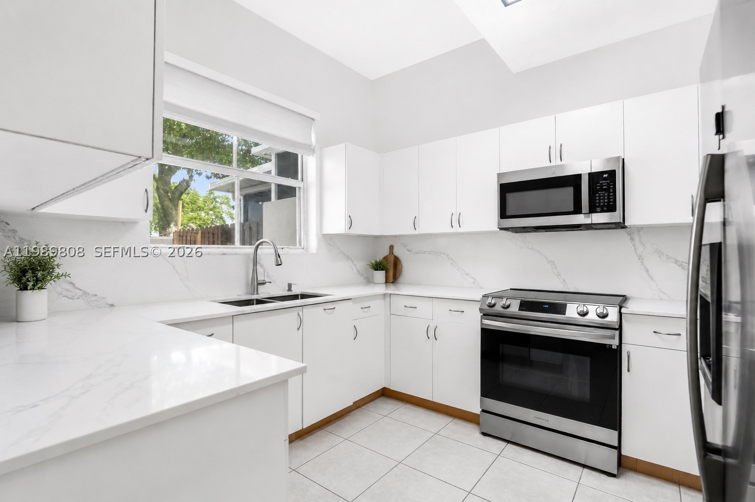 NEW RIVER ESTATES SEC 6 - Residential