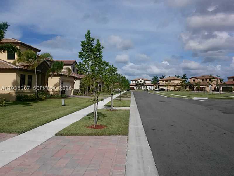 BAYWINDS OF DOMINICA AND - Residential