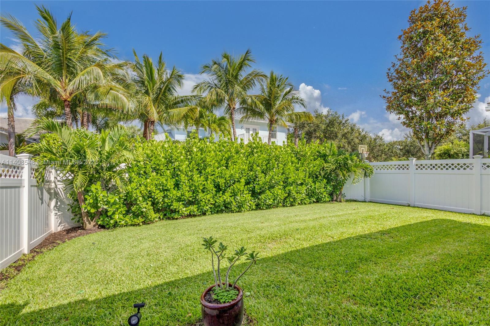 WINDSOR PARK AT ABACOA PL - Residential