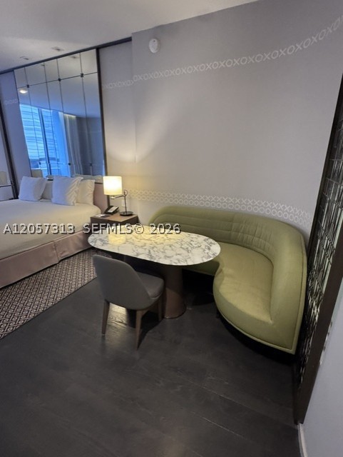 801 SMA DESIGNER SUITES C - Residential
