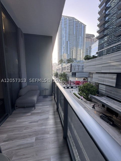 801 SMA DESIGNER SUITES C - Residential