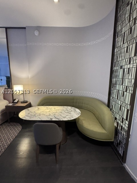 801 SMA DESIGNER SUITES C - Residential