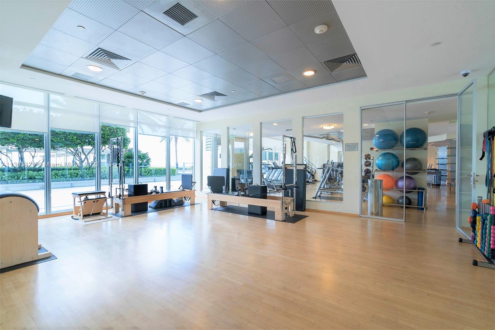 JADE RESIDENCES AT BRICKE - Residential