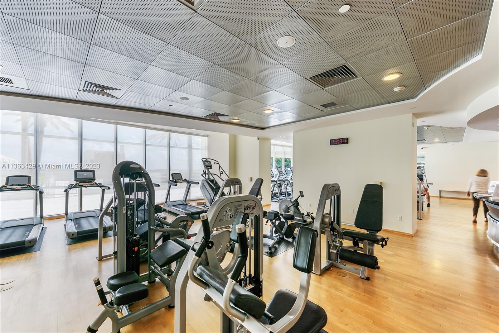 JADE RESIDENCES AT BRICKE - Residential