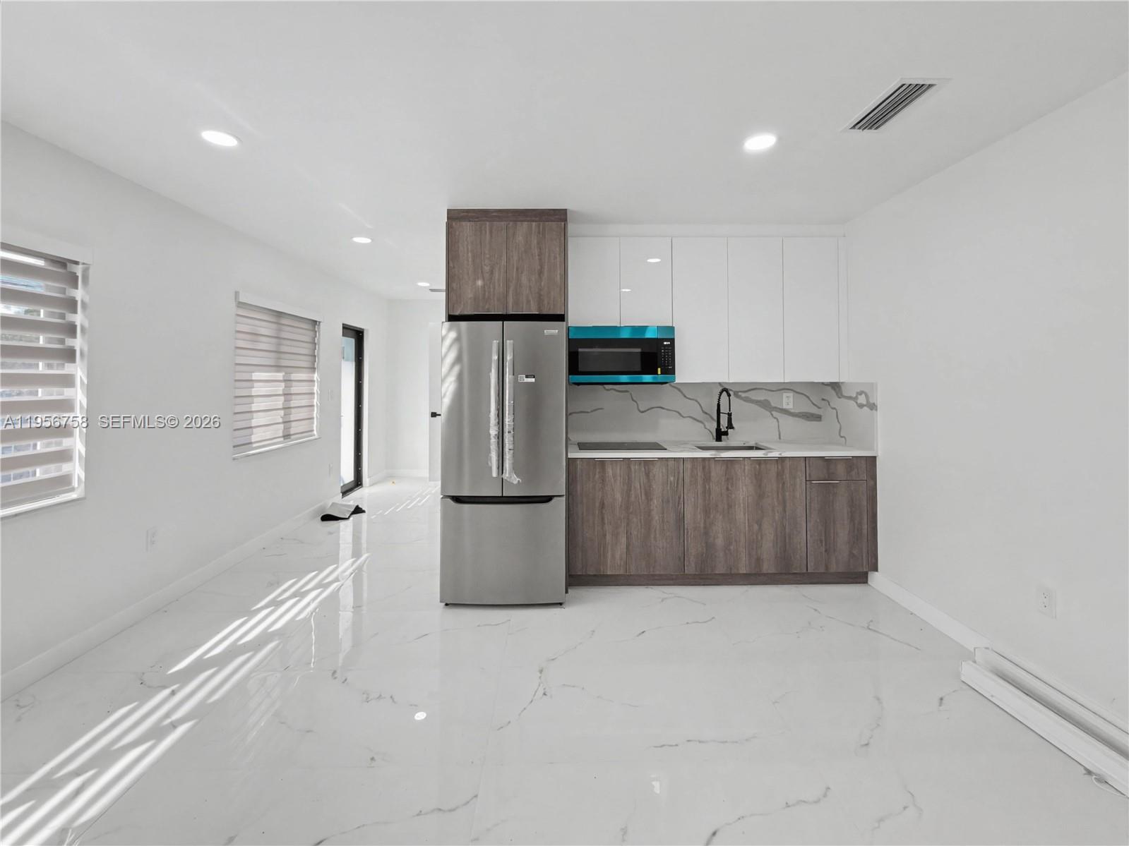AMD PLAT OF ALVATON - Residential Income