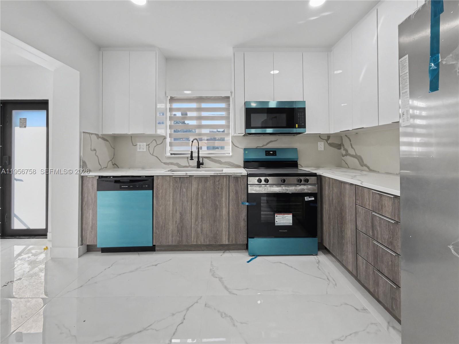 AMD PLAT OF ALVATON - Residential Income