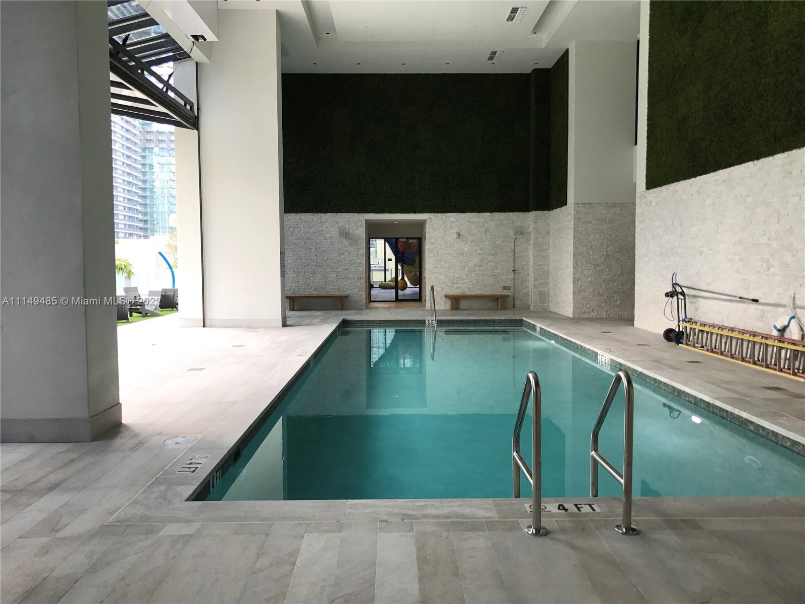1010 BRICKELL - Residential Lease