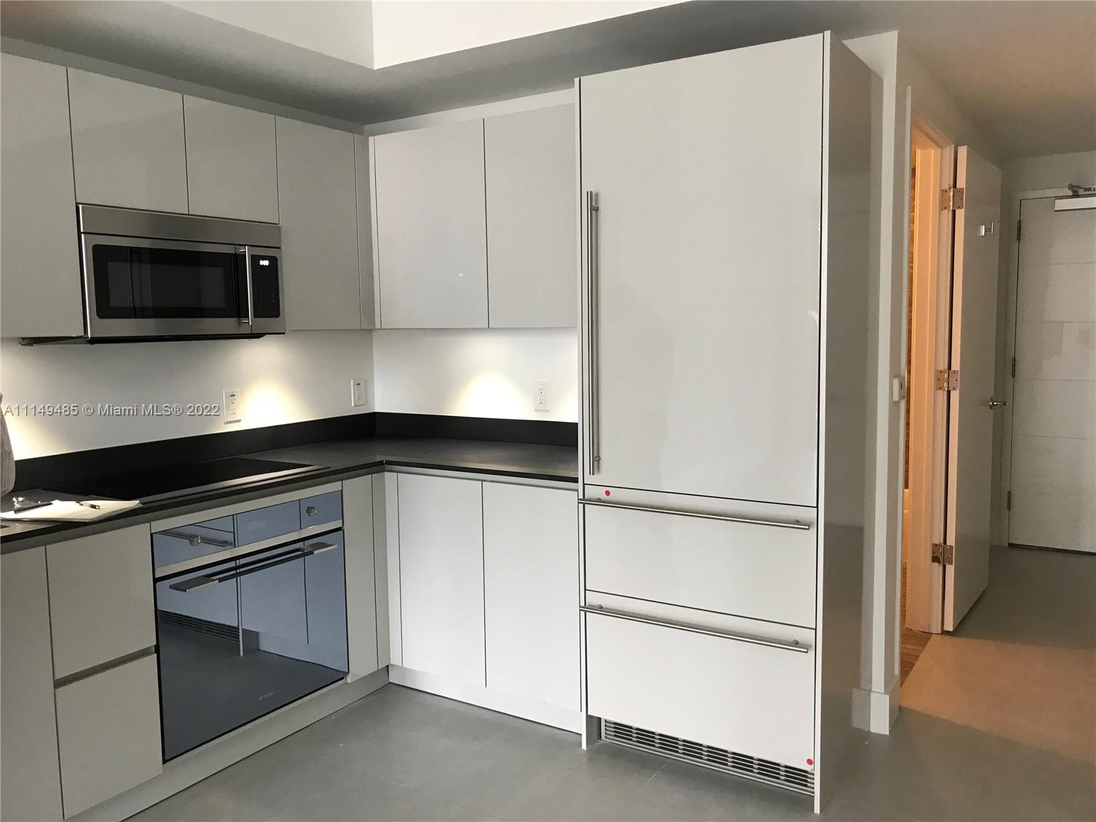 1010 BRICKELL - Residential Lease