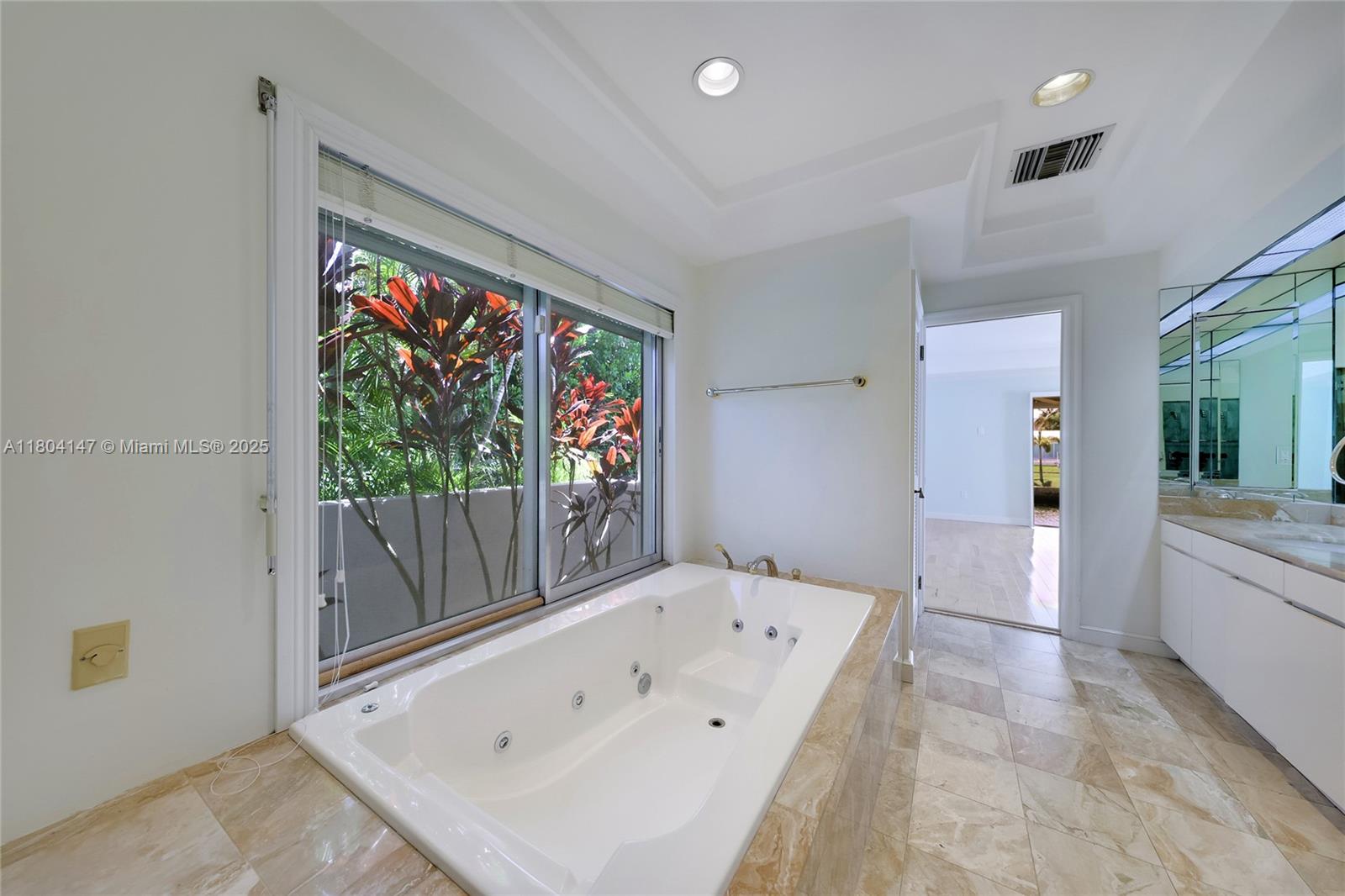 RIVIERA WATERWAYS - Residential