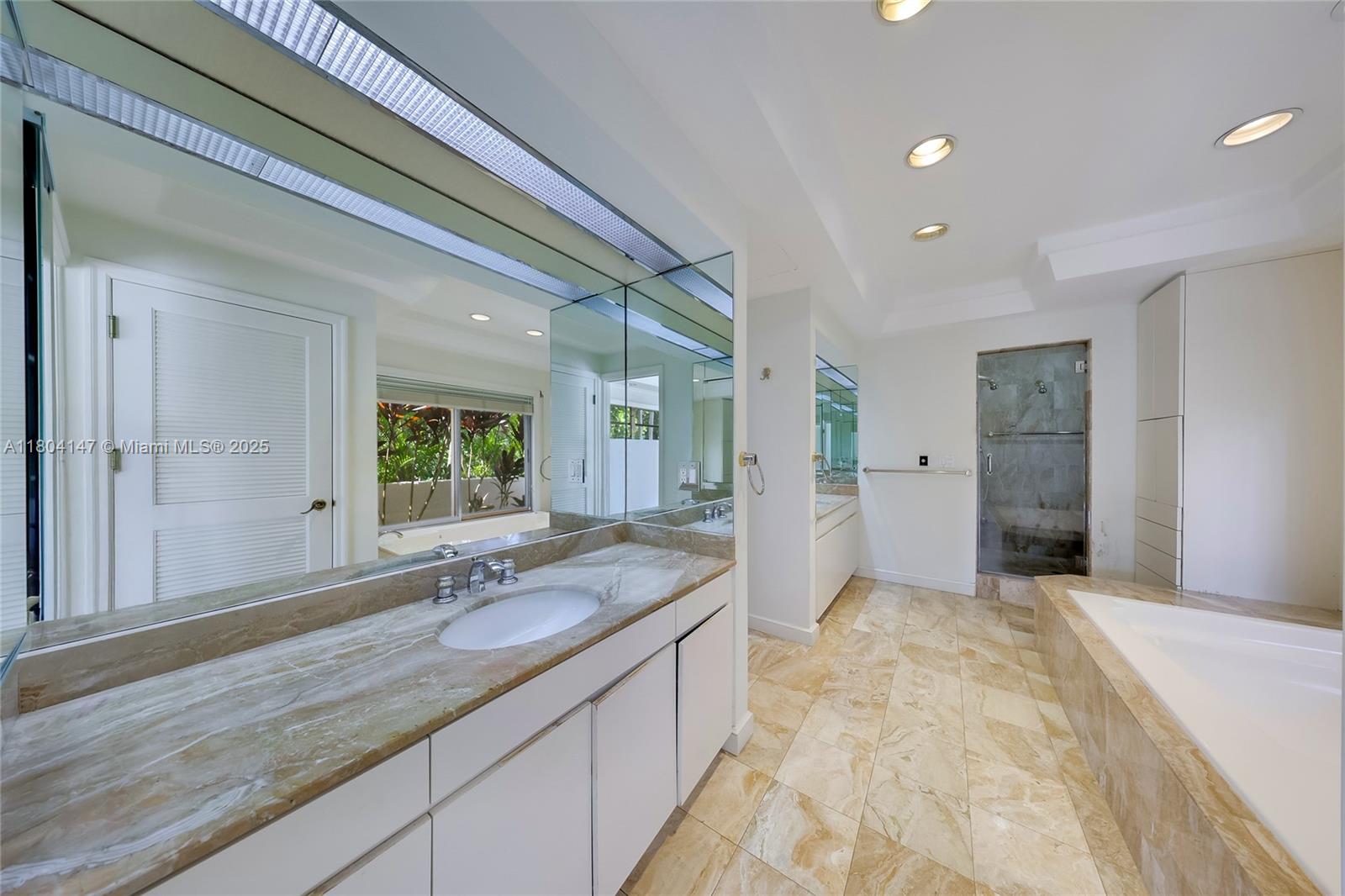 RIVIERA WATERWAYS - Residential