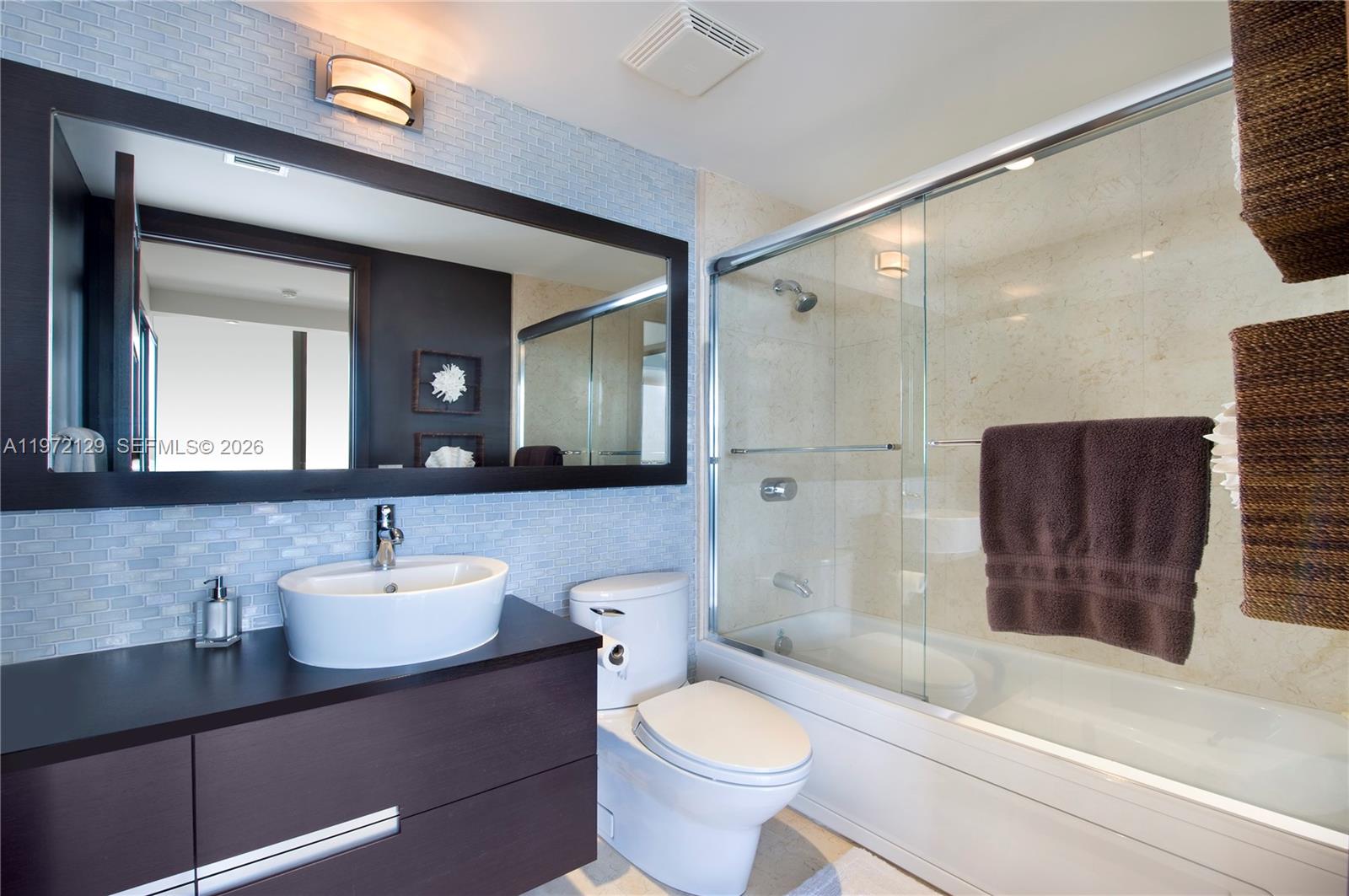 MEI CONDO - Residential