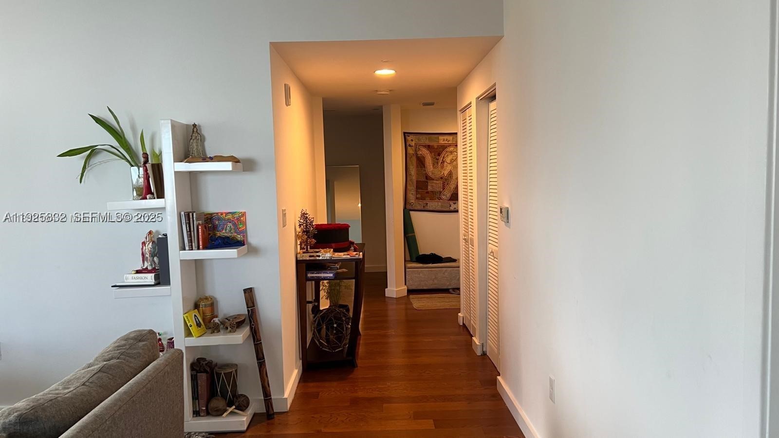 23 BISCAYNE BAY - Residential