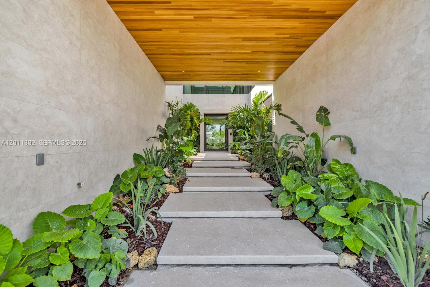 REM FOSTER & SANCHEZ TRAC - Residential