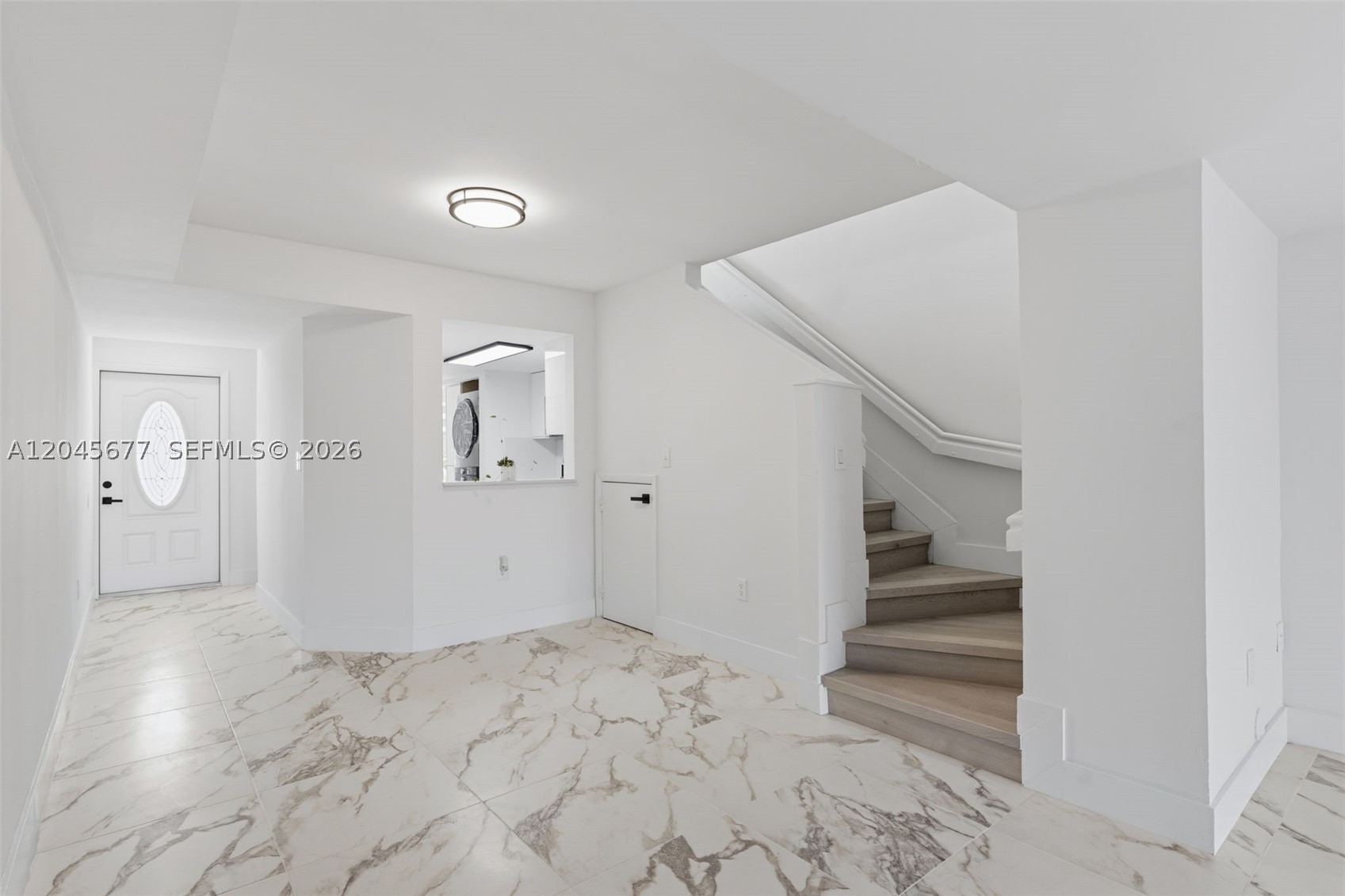 MARINA REAL CONDO NO 3 - Residential
