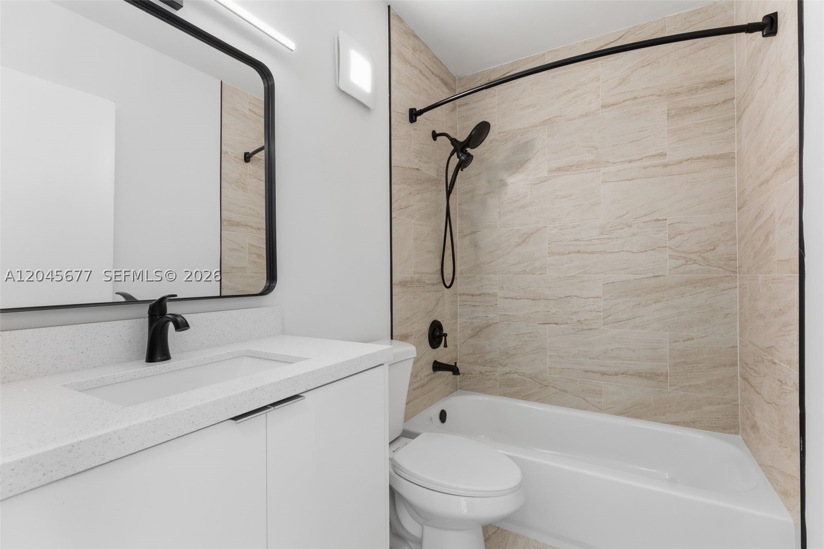 MARINA REAL CONDO NO 3 - Residential